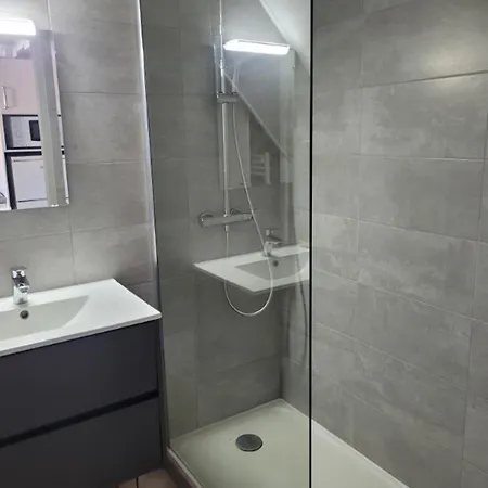 T2+mezzanine 6 Pers, Piscine, Parking, A 300m De La - - Fr-1-388-224 Apartmán